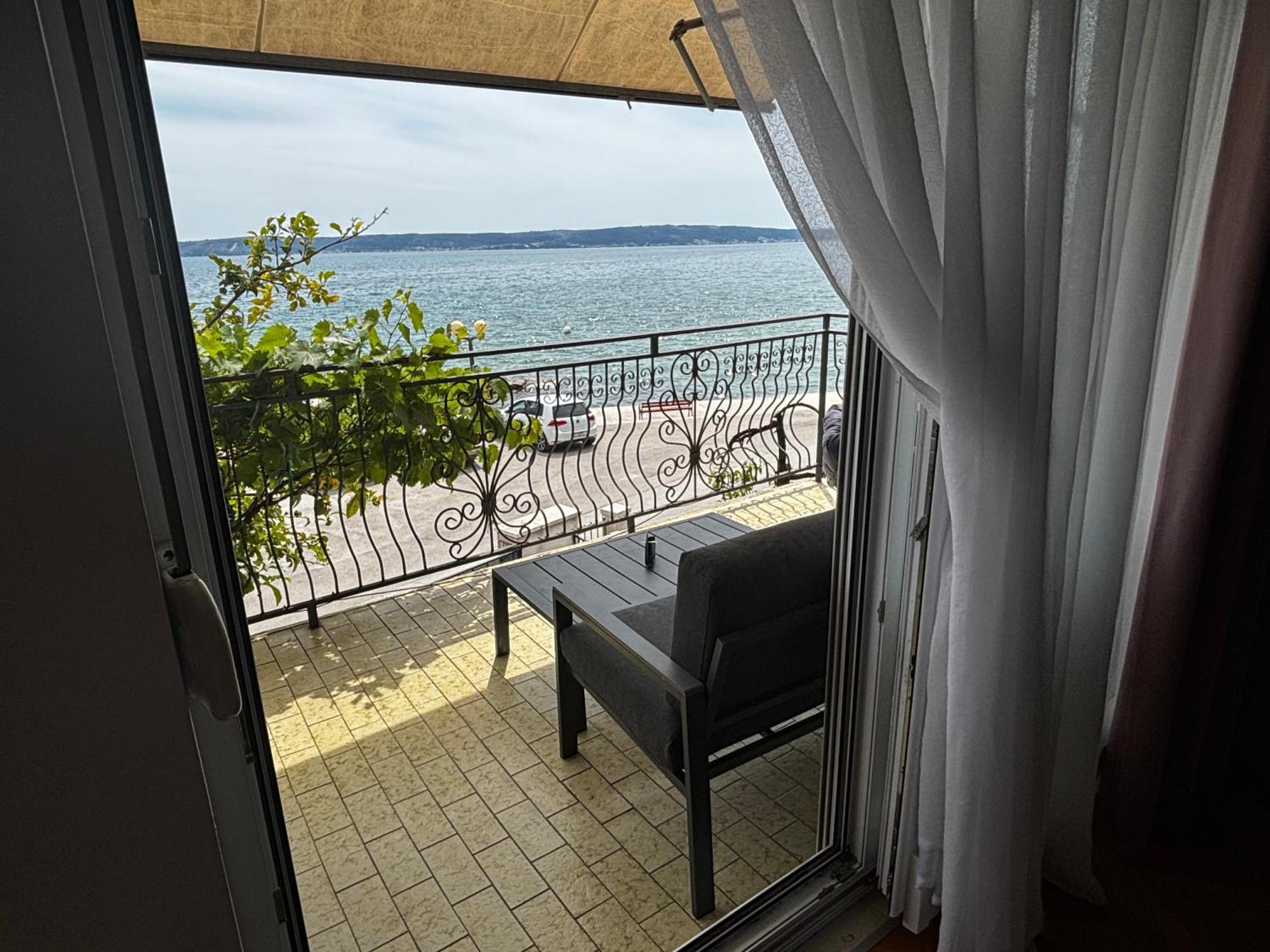 M&M Pelivan Apartment Kaštela Esterno foto